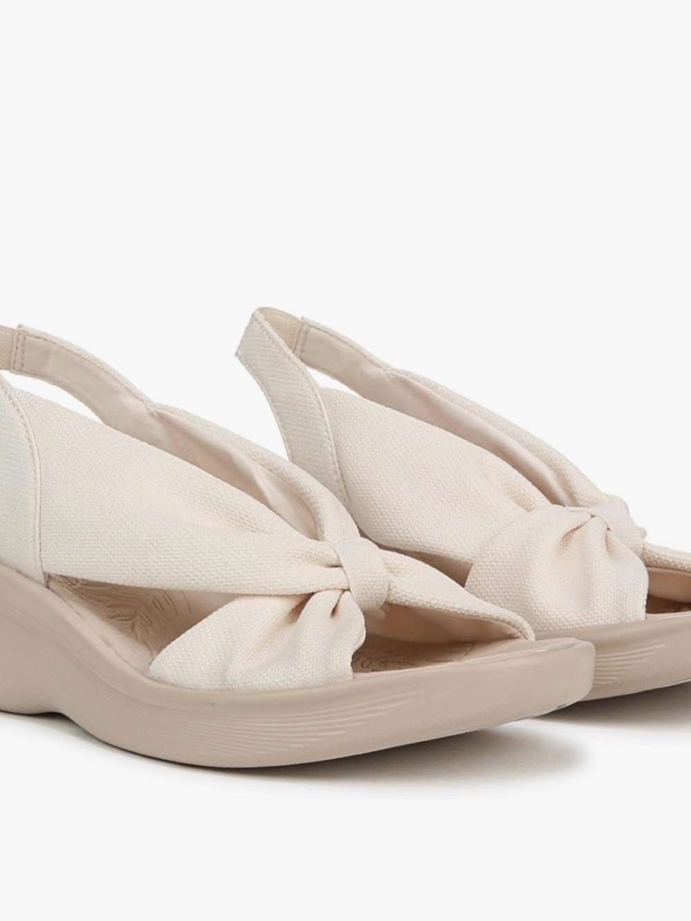 LifeStride Women's Cream Bow Slingback Sandals